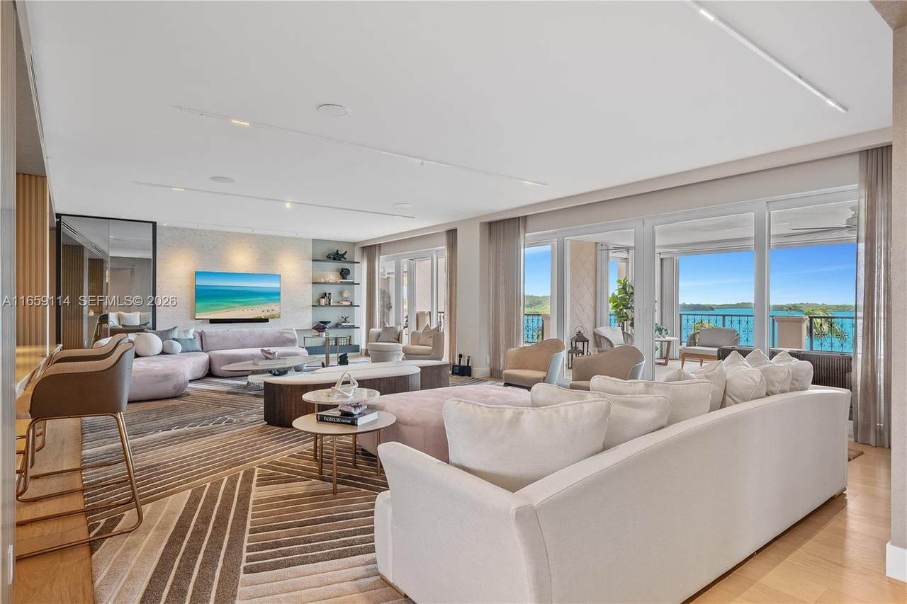 5242 Fisher Island Dr - Photo 1