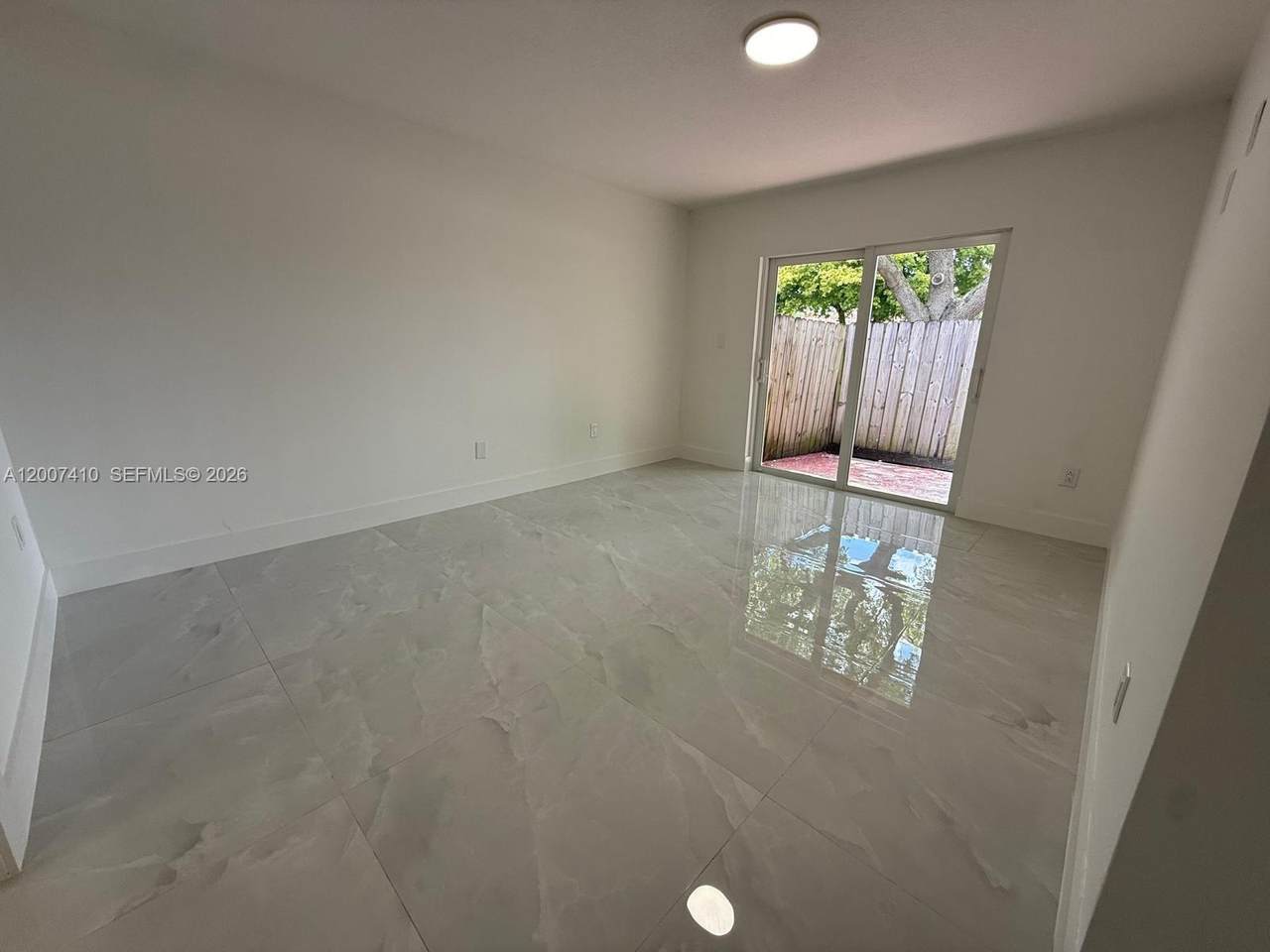 https://bt-photos.global.ssl.fastly.net/miami/1280_boomver_9_A12007410-2.jpg