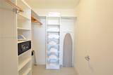 4010 Ocean Dr - Photo 20