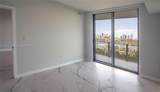 16385 Biscayne Blvd - Photo 13