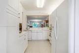 7775 Yardley Dr - Photo 3