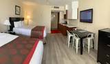 19201 Collins Ave - Photo 4