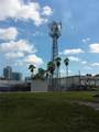 60 20th St - Photo 4