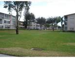 568 Mansfield  N - Photo 3