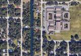2065 Cedarwood St - Photo 3
