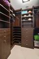 2711 Ocean Dr - Photo 31