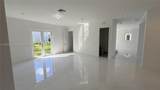 3562 Forest View Cir - Photo 19
