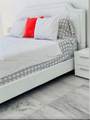 19380 Collins Ave - Photo 7