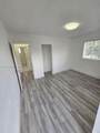 535 7th St - Photo 25