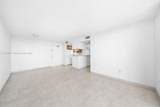 816 11th St - Photo 2