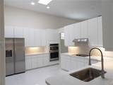 5614 104th Ct - Photo 2