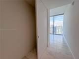 700 26th Ter - Photo 21
