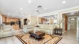 845 Plantation Cir - Photo 2