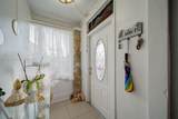 627 11th Ave - Photo 4
