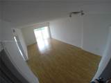 400 Kings Point Dr - Photo 2