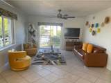 569 Hazel St - Photo 18