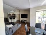 417 Vista Isles Dr - Photo 17