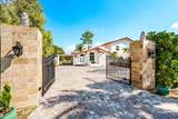 11767 Rambling Dr - Photo 2