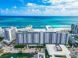2301 Collins Ave - Photo 2