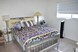 3051 Sunrise Lakes Dr - Photo 24