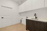 1587 Golden Gate Blvd - Photo 37