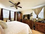 2831 Somerset Dr - Photo 9
