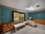 2110 39th Blvd - Photo 19