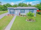 2490 2nd St - Photo 2