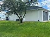 2044 Crawford Ave N - Photo 17