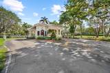 1000 Saint Charles Pl - Photo 2