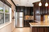 3135 Ocean Dr - Photo 6
