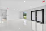 949 5th St - Photo 10