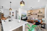 819 19th St - Photo 6