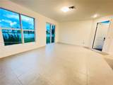 6915 Harbours Edge Ave - Photo 5