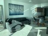 650 32 St - Photo 5