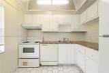 1040 Country Club Dr - Photo 2