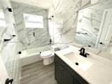 2210 Cody St - Photo 13