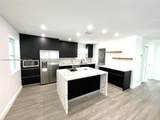 2210 Cody St - Photo 4