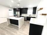 2210 Cody St - Photo 5