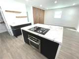 2210 Cody St - Photo 8