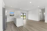 7048 Calder Cir - Photo 17