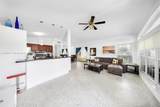 1125 6th St - Photo 2