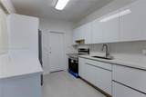 425 133rd St - Photo 3