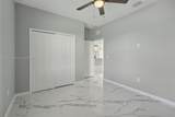 952 Genoa Ave S - Photo 18