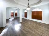 2821 152nd Ct - Photo 2
