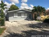839 34th St - Photo 1