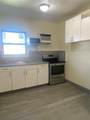 533 32nd St - Photo 5