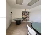 1825 Ocean Dr - Photo 32