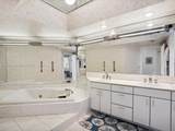 2800 Island Blvd - Photo 20