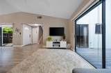 22312 Pineapple Walk Dr - Photo 2